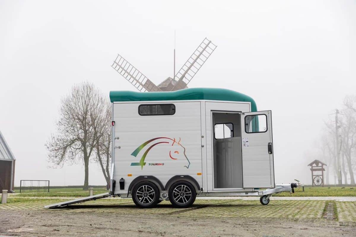 Adorable horse trailer.